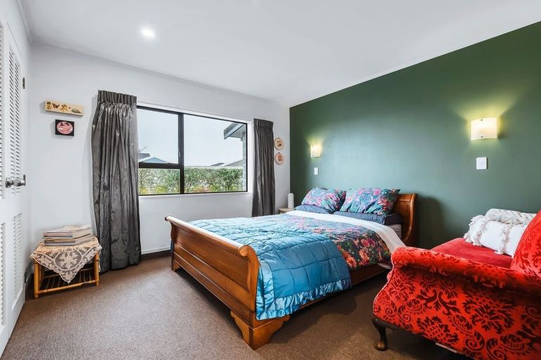 Photo of property in 83 Harvey Street, Waipahihi, Taupo, 3330