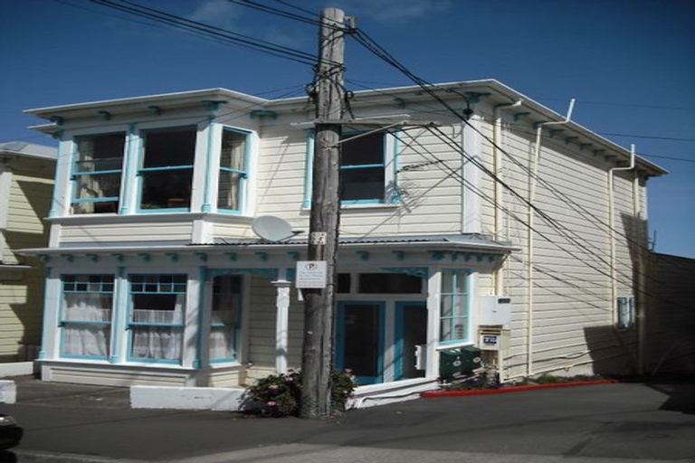 Photo of property in 80 Roxburgh Street, Mount Victoria, Wellington, 6011