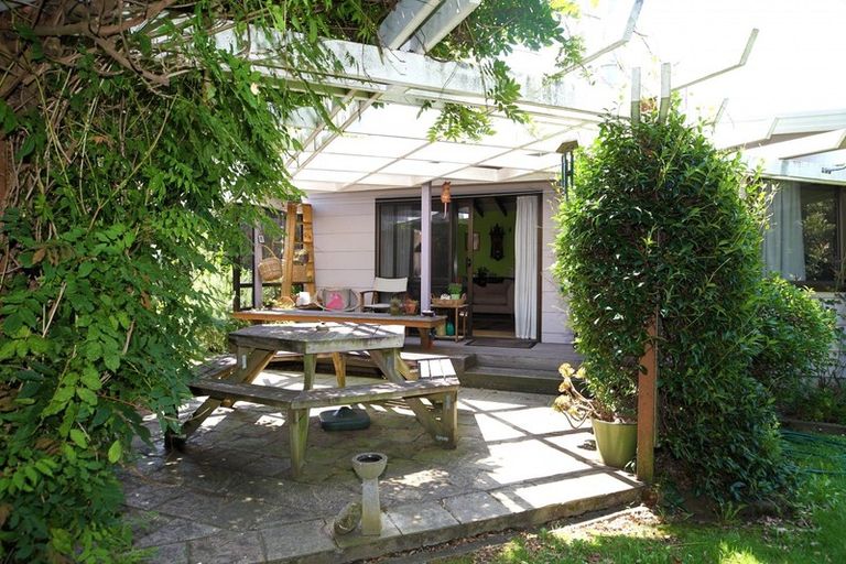 Photo of property in 52 Allens Lane, Clive, 4102