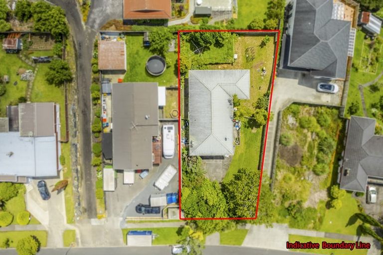 Photo of property in 7 Chatsworth Crescent, Pakuranga Heights, Auckland, 2010