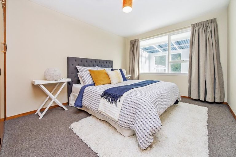 Photo of property in 2/27 Oxley Avenue, St Albans, Christchurch, 8014