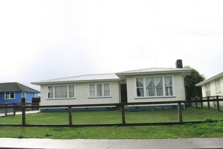 Photo of property in 615 Huia Street, Camberley, Hastings, 4120