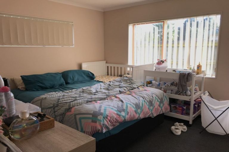 Photo of property in 29 Scotts Field Drive, Takanini, 2112