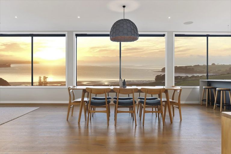 Photo of property in 25 Hurihuri Road, Okura Bush, Silverdale, 0794