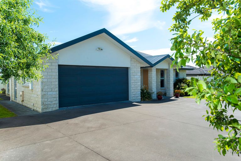 Photo of property in 10 Pohutukawa Grove, Lytton West, Gisborne, 4010