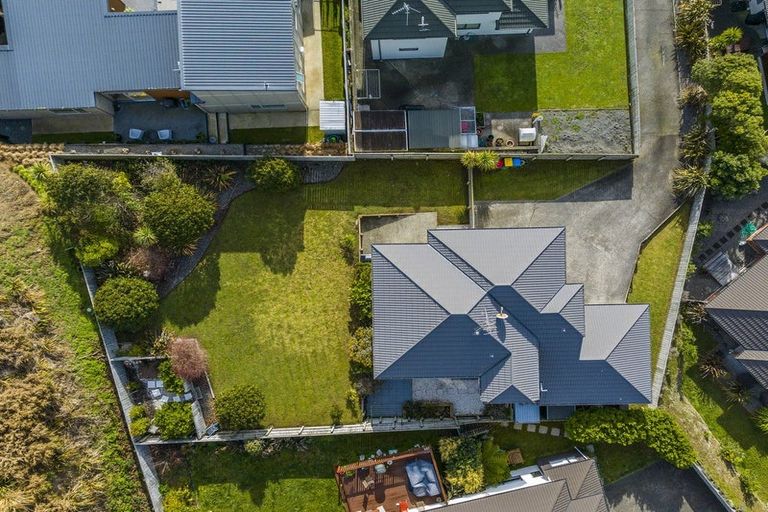 Photo of property in 9 Milford Street, Aotea, Porirua, 5024