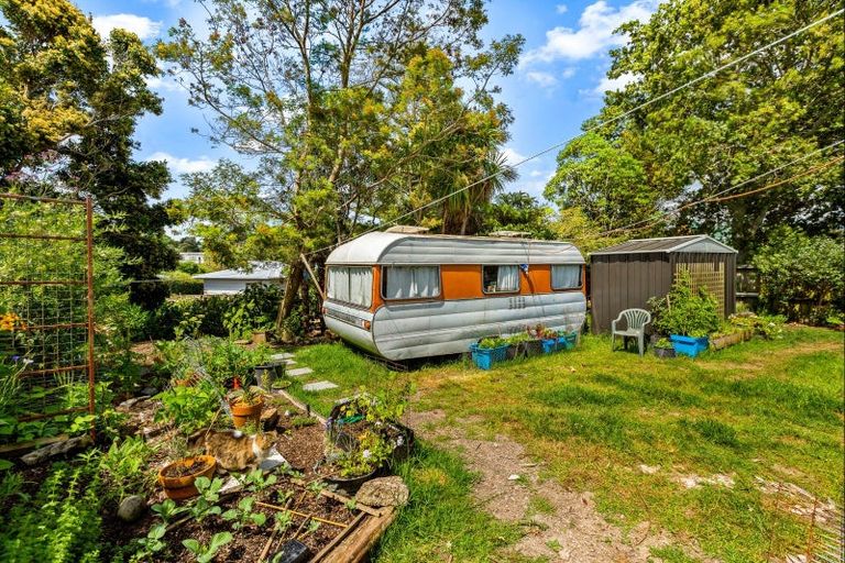 Photo of property in 2/25 Hammond Avenue, Hatfields Beach, Orewa, 0931