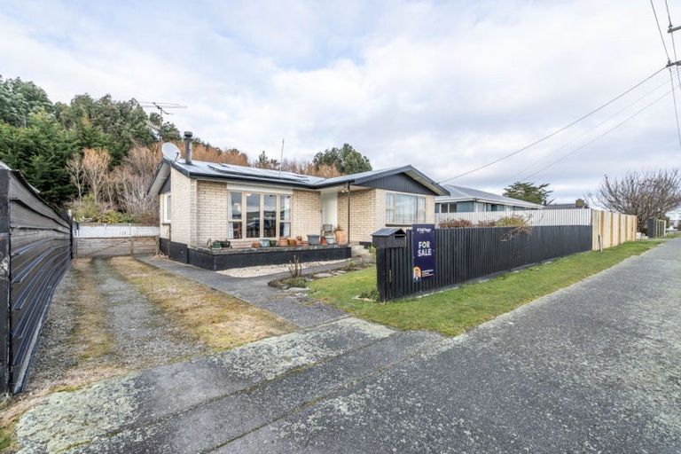 Photo of property in 121 Mcquarrie Street, Kingswell, Invercargill, 9812