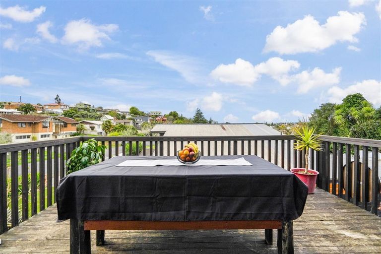 Photo of property in 10 Glendale Drive, Dinsdale, Hamilton, 3204