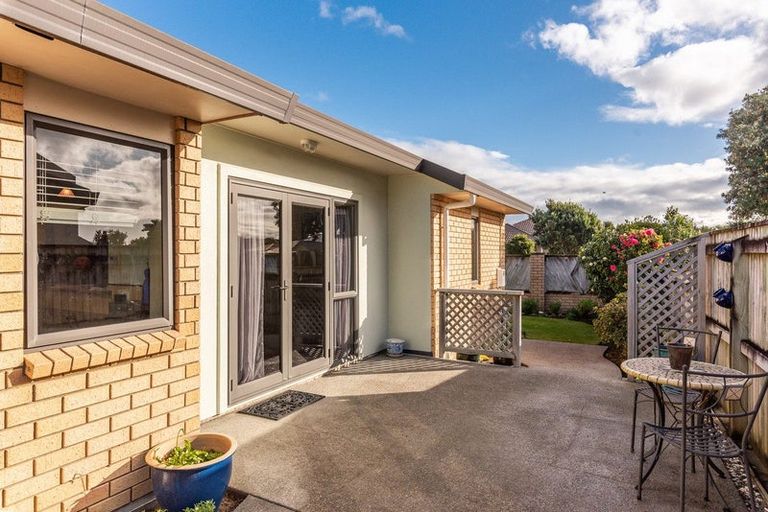 Photo of property in 1 Quadrant Heights, Paraparaumu, 5032
