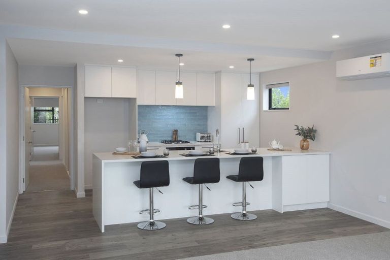 Photo of property in 2 Lussa Close, Broomfield, Christchurch, 8042