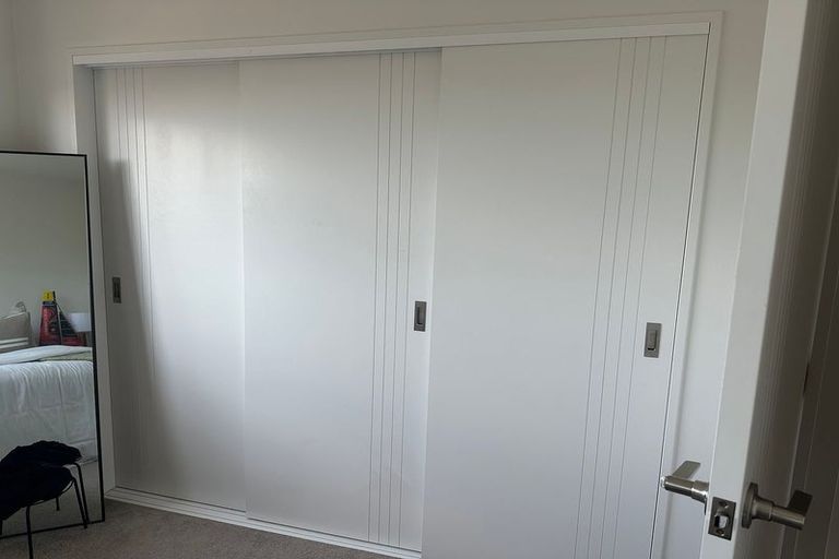 Photo of property in 15 Oki Place, Glenfield, 0629