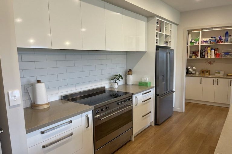 Photo of property in 6 Deol Drive, Pukekohe, 2120