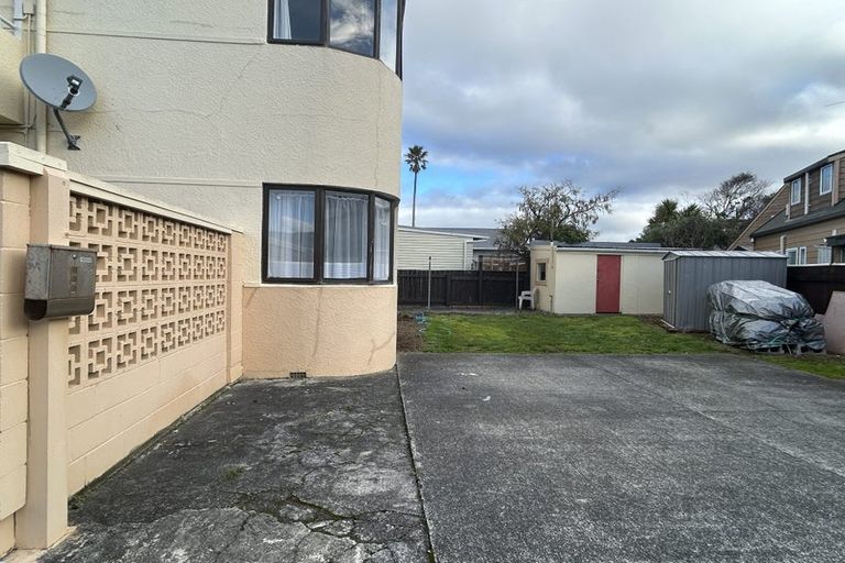 Photo of property in 69 Hutt Road, Petone, Lower Hutt, 5012