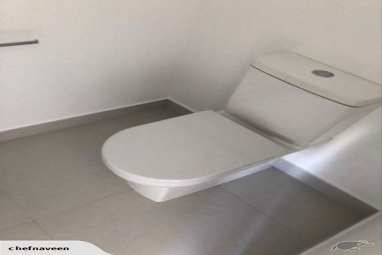 Photo of property in 33 Pepene Avenue, Takanini, 2112