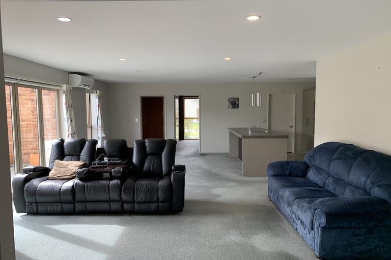 Photo of property in 9 Pollock Place, Rolleston, 7614