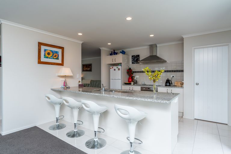 Photo of property in 17 Kedge Drive, Mangawhai, 0505