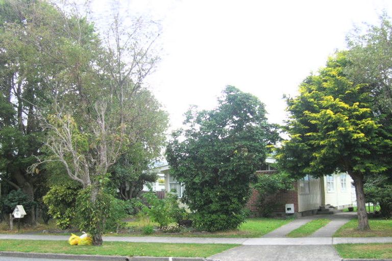 Photo of property in 92 Fraser Crescent, Elderslea, Upper Hutt, 5018