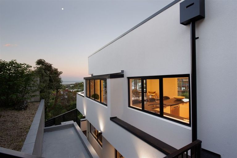 Photo of property in 139 Mount Pleasant Road, Mount Pleasant, Christchurch, 8081