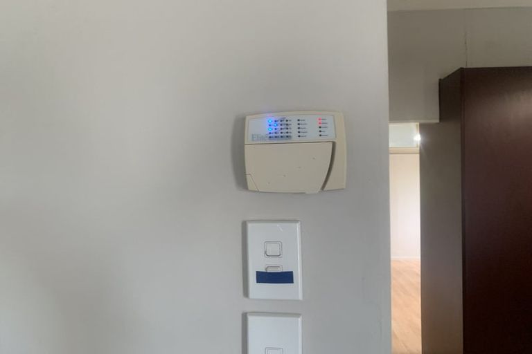 Photo of property in 9 Fitzgerald Road, Drury, 2113