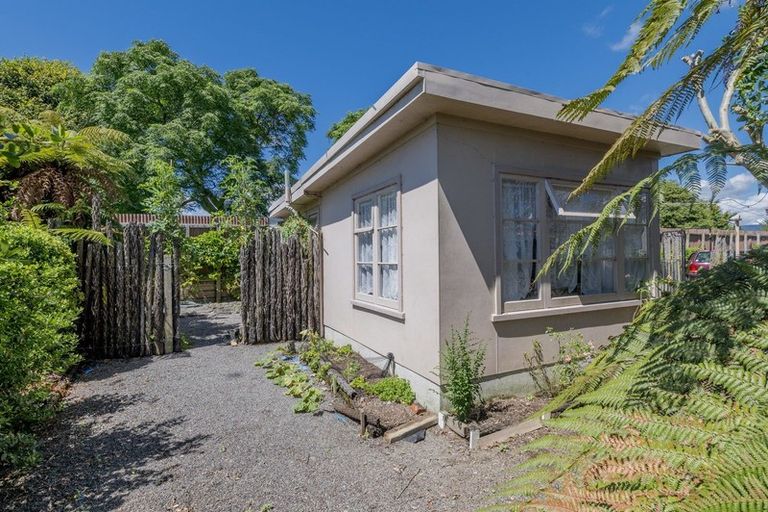 Photo of property in 11 Derby Street, Levin, 5510