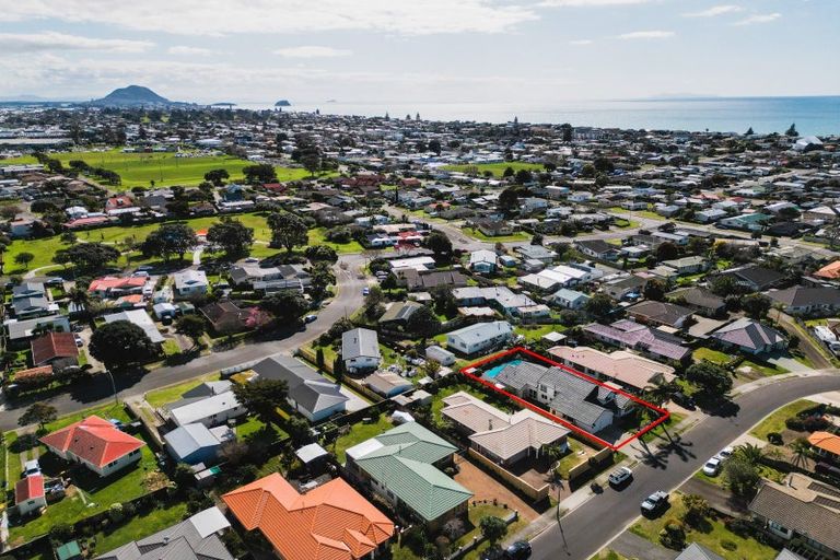 Photo of property in 24 Fahey Avenue, Mount Maunganui, 3116