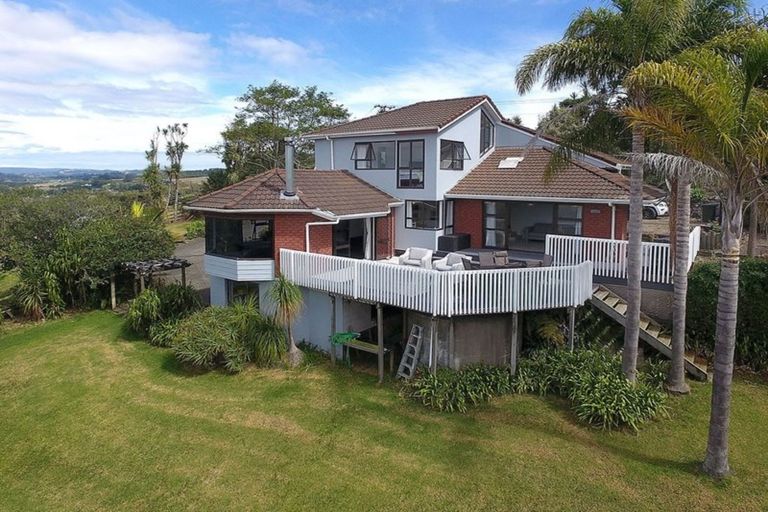 Photo of property in 1168 Old North Road, Helensville, Waimauku, 0882
