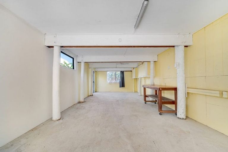 Photo of property in 90 Te Irirangi Drive, Clover Park, Auckland, 2019