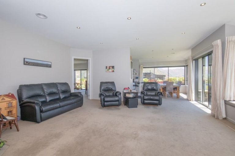Photo of property in 67 Rata Street, Wanaka, 9305