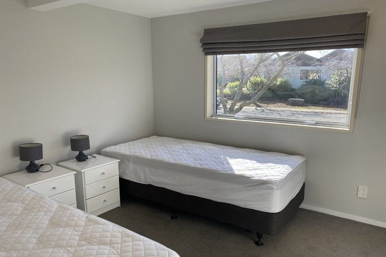 Photo of property in 6 Cherry Court, Wanaka, 9305