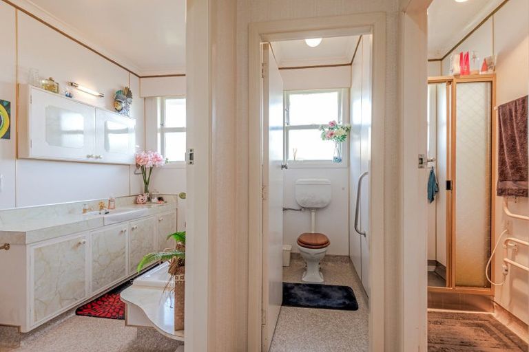 Photo of property in 40 Read Street, Levin, 5510