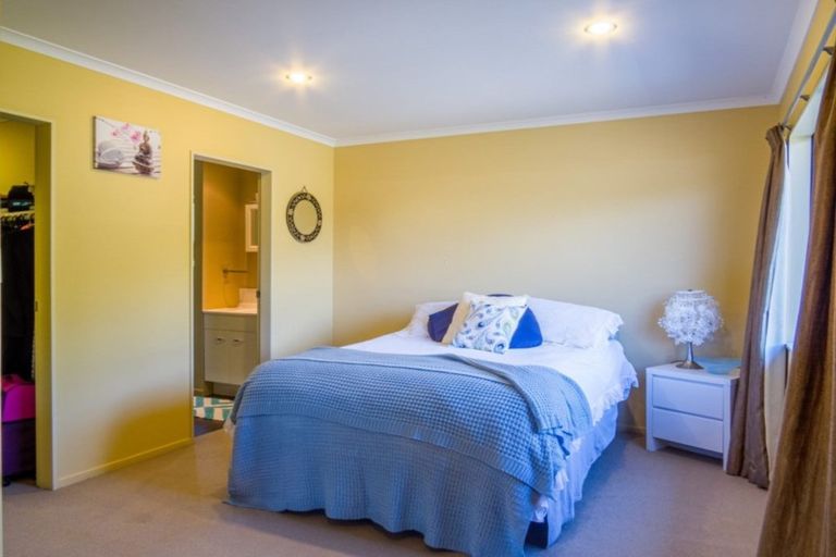 Photo of property in 4 The Green, Whakatane, 3120