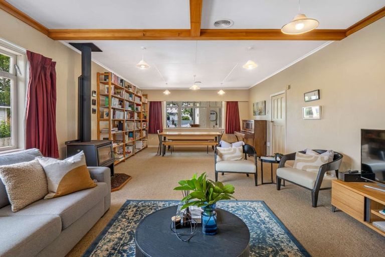 Photo of property in 17 Godwin Crescent, College Estate, Whanganui, 4500