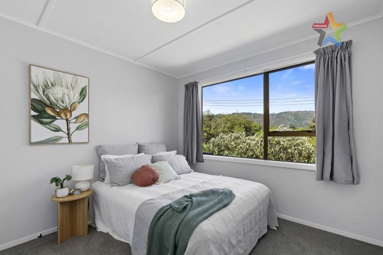 Photo of property in 40 Logie Street, Stokes Valley, Lower Hutt, 5019