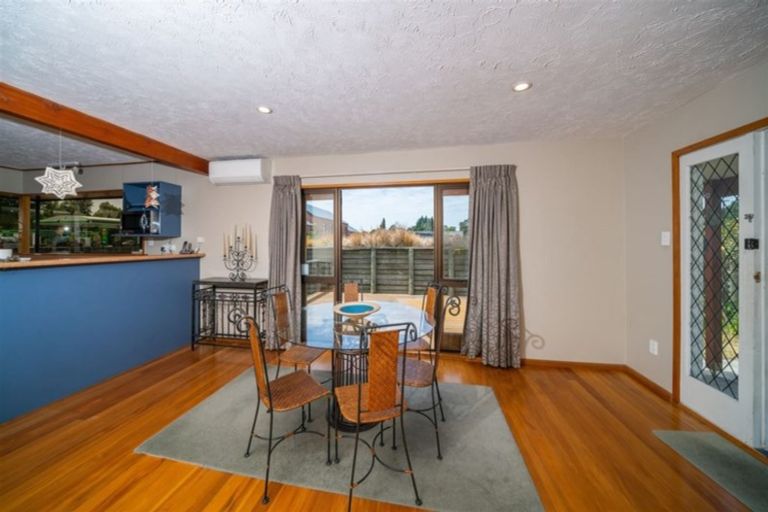 Photo of property in 421 Marshland Road, Marshland, Christchurch, 8083