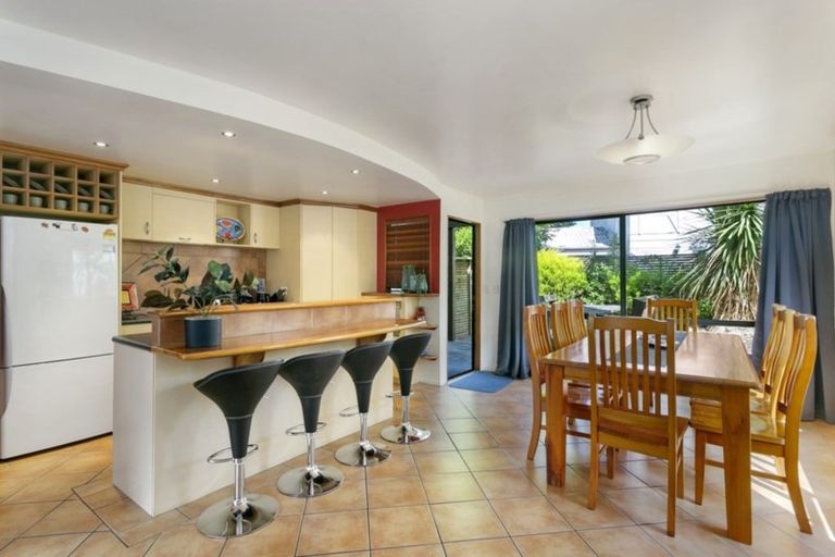 Photo of property in 2/126 Te Heuheu Street, Taupo, 3330