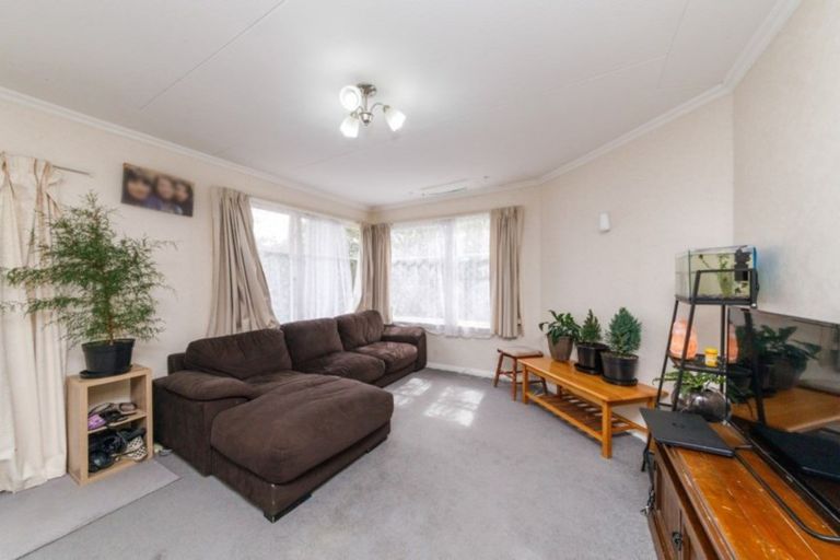 Photo of property in 2/24 Birmingham Street, Takaro, Palmerston North, 4412