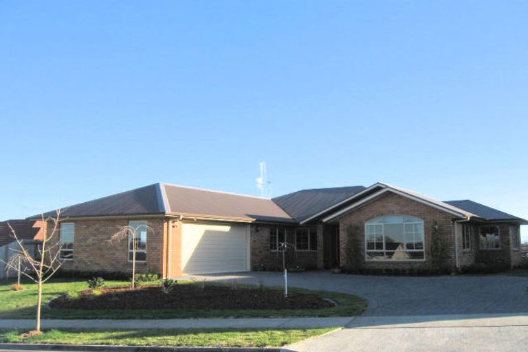 Photo of property in 5 Gavin Heights, Rototuna, Hamilton, 3210