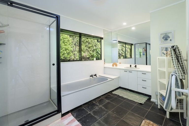 Photo of property in 11d Redwood Crescent, Hurdon, New Plymouth, 4310