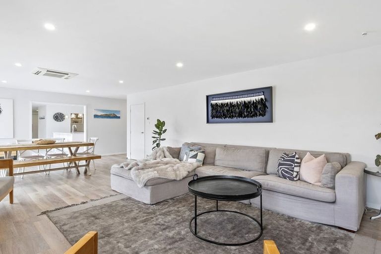 Photo of property in 14 Silver Springs Boulevard, Mosgiel, 9024