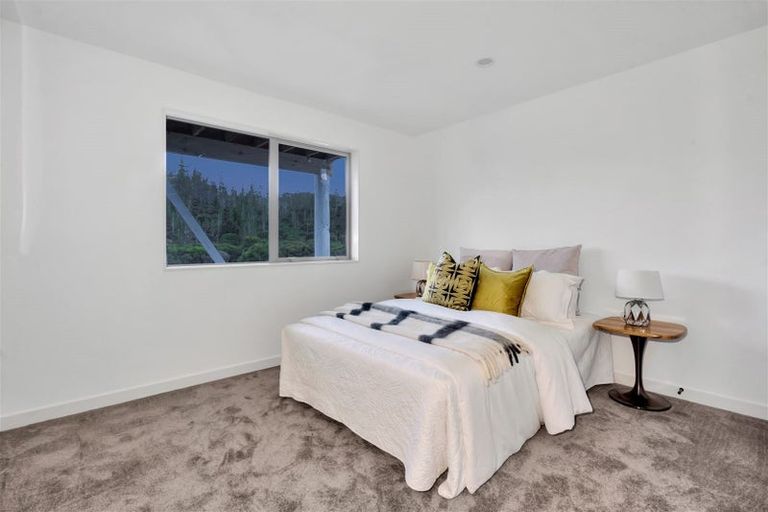 Photo of property in 83 Pacific Heights Road, Orewa, 0931