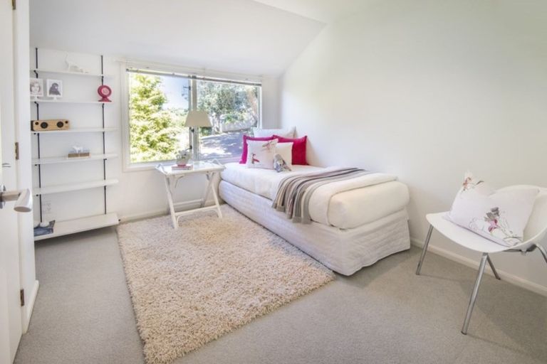 Photo of property in 2/13 Prospect Terrace, Milford, Auckland, 0620