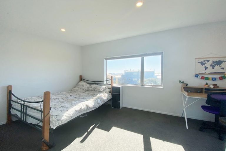 Photo of property in 465 Barbadoes Street, Edgeware, Christchurch, 8013