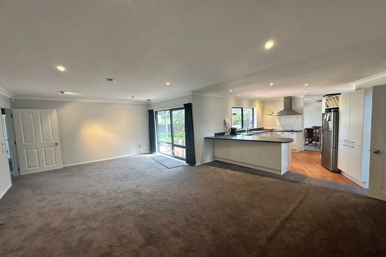 Photo of property in 41 Lansell Drive, East Tamaki Heights, Auckland, 2016