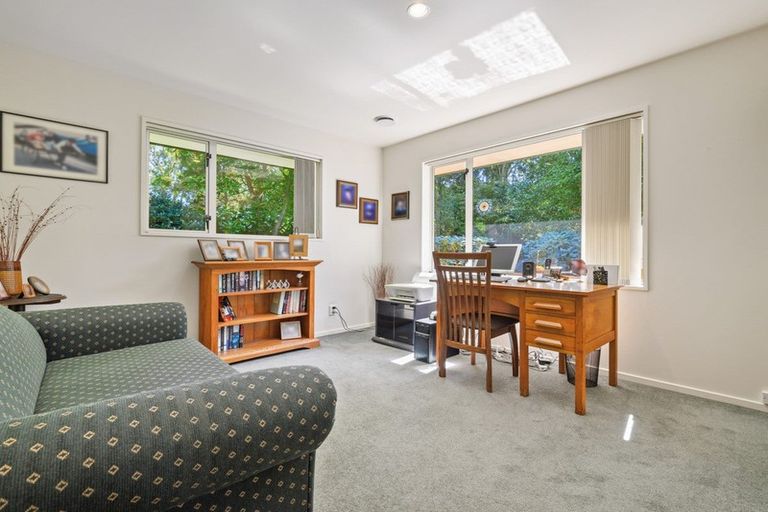 Photo of property in 105a Somerfield Street, Somerfield, Christchurch, 8024