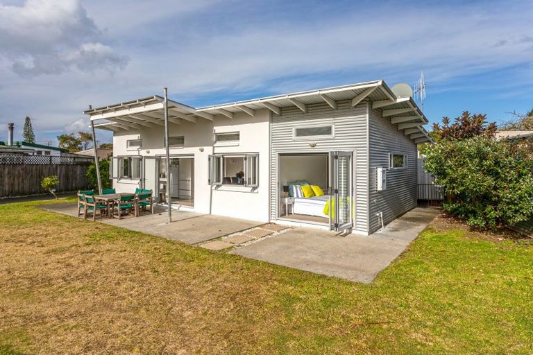 Photo of property in 303a Achilles Avenue, Whangamata, 3620