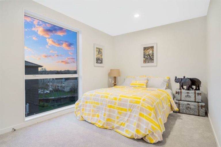 Photo of property in 15 Nephrite Lane, Henderson, Auckland, 0610