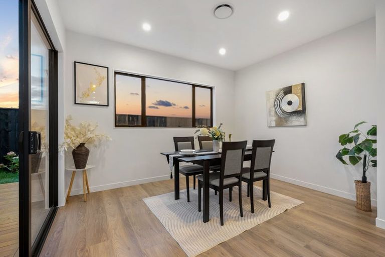 Photo of property in 80 Huanui Drive, Wainui, 0992