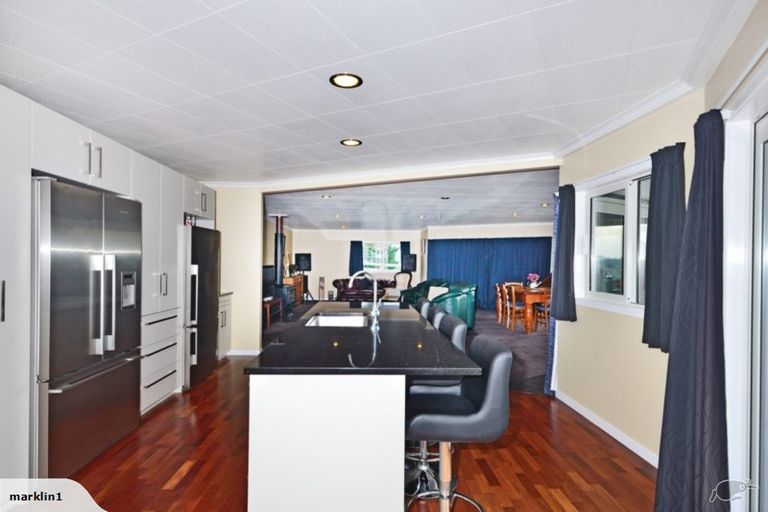 Photo of property in 2118 East Coast Road, Stillwater, Silverdale, 0993