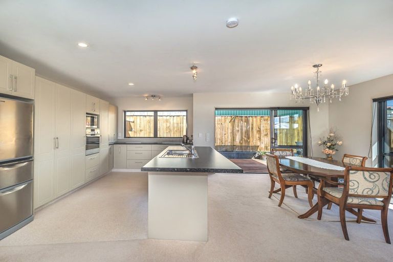 Photo of property in 9a Trafalgar Street, Levin, 5510